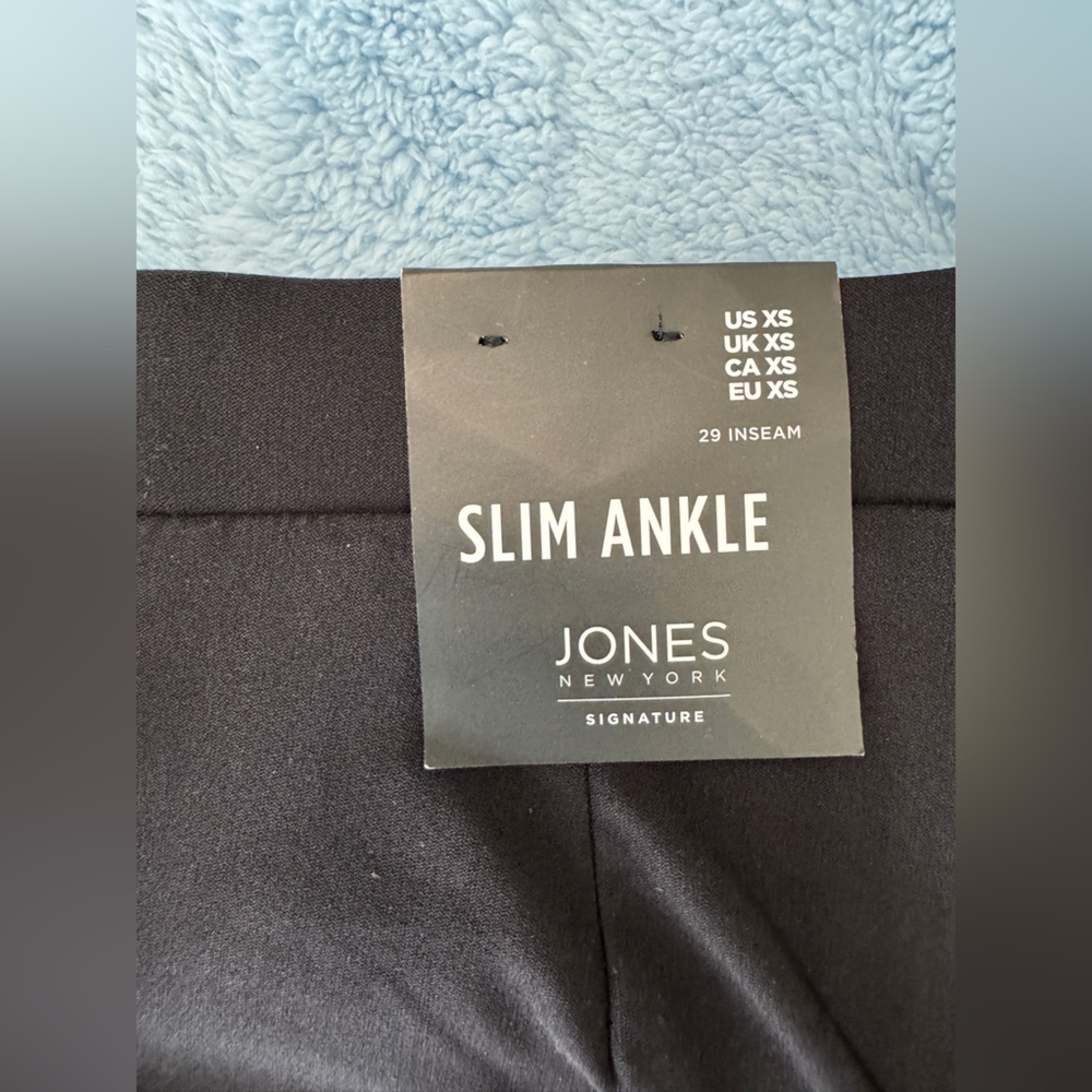 NWT Jones New York Women's Black Slim Ankle Pull On Pants Size XS 29 Inseam - Picture 13 of 16